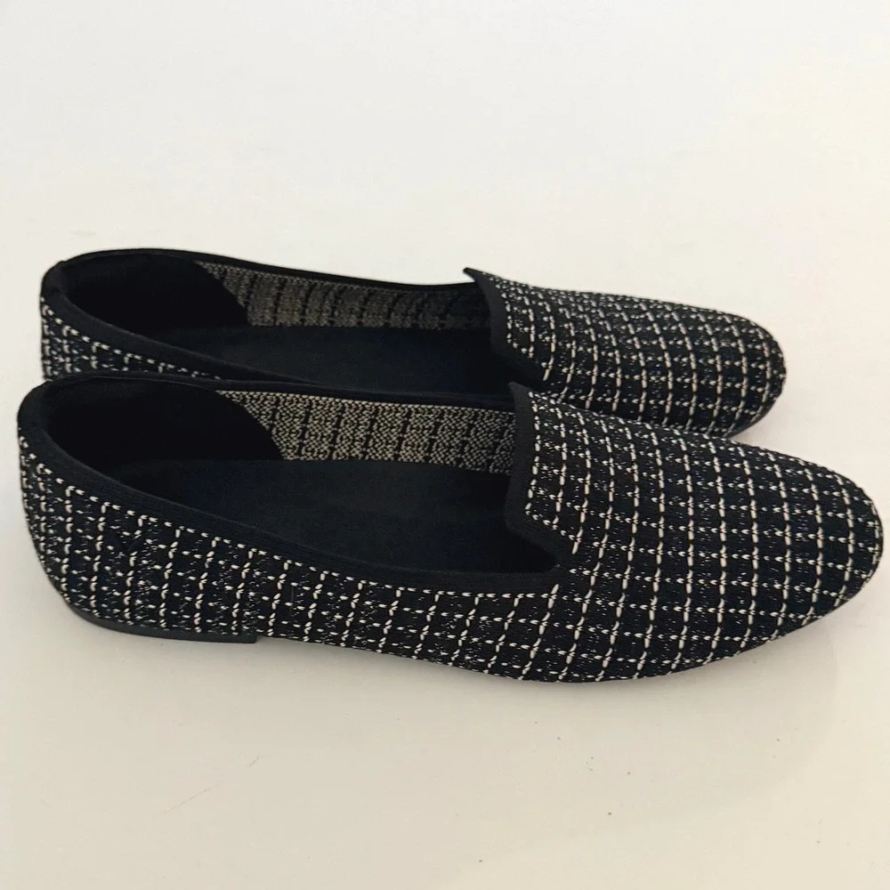 Vivaia Audrey Round-Toe Loafers Womens Flats B&W Tweed Knit Size 42 US 10.5